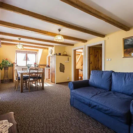 Apartamento Szymaszkowa