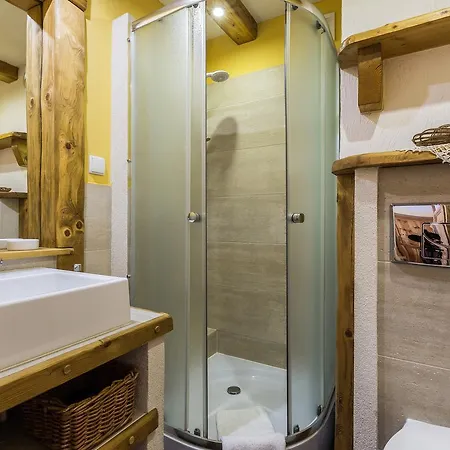 Apartamento Szymaszkowa