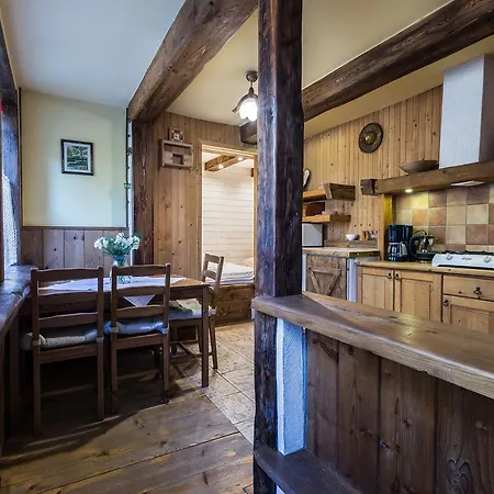 Apartamento Szymaszkowa